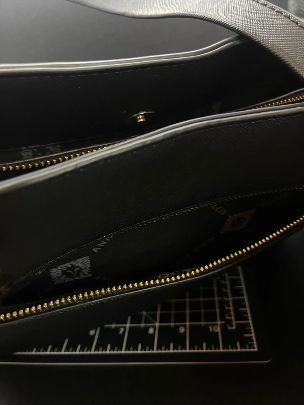 Anne Klein anne klein
